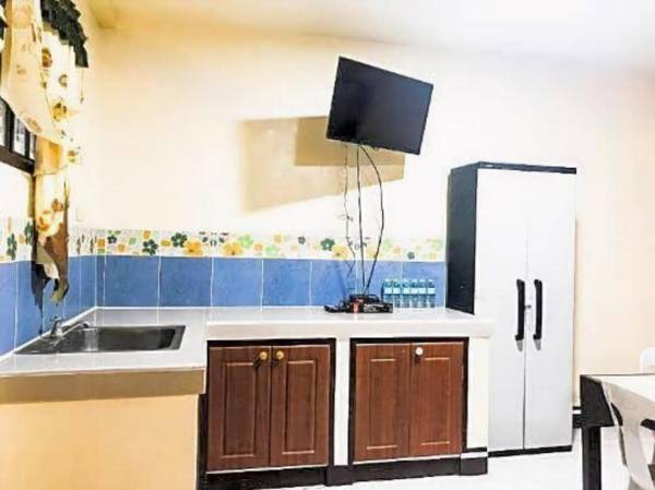 B&J Guesthouse and Functions Inc