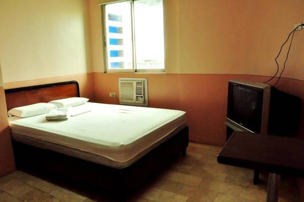 GV Hotel - Ipil