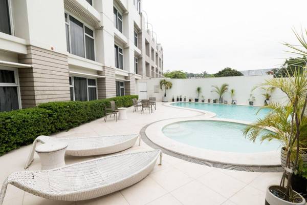 LeBlanc Hotel and Resort