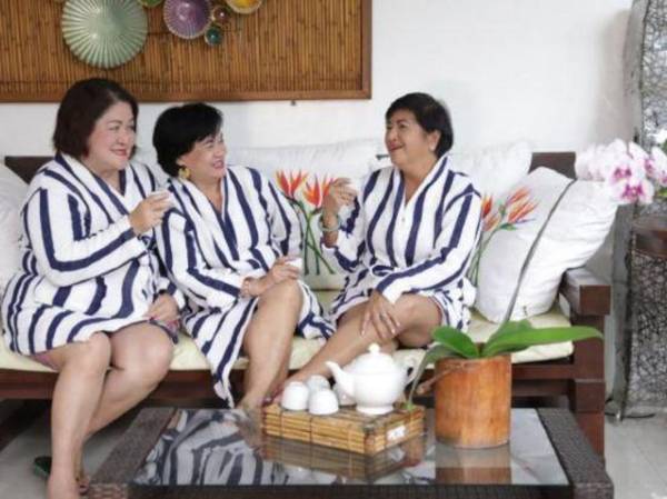 Luljettas Place Garden Suites