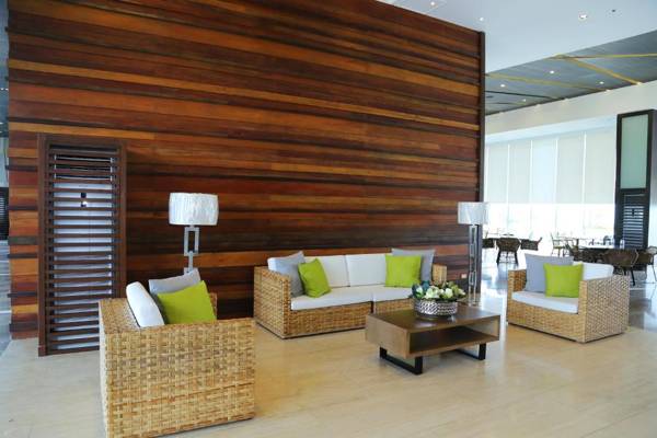 Arterra Hotel and Resort