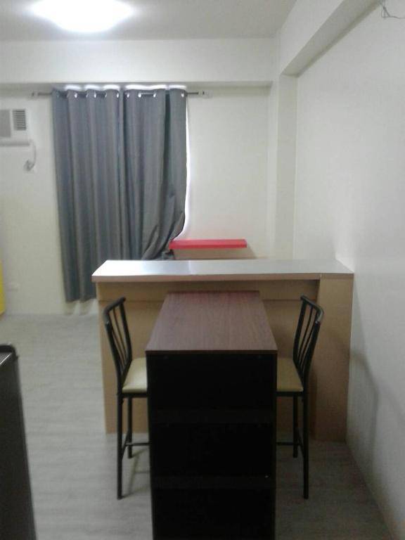 Budget Studio Flat near Airport-Amaia Steps Mandaue Condominium