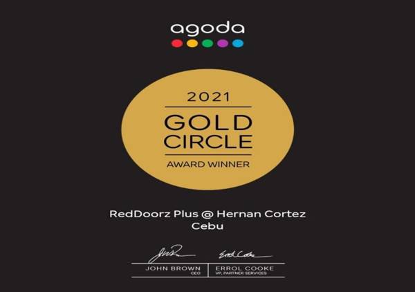 RedDoorz Plus @ Hernan Cortes Cebu