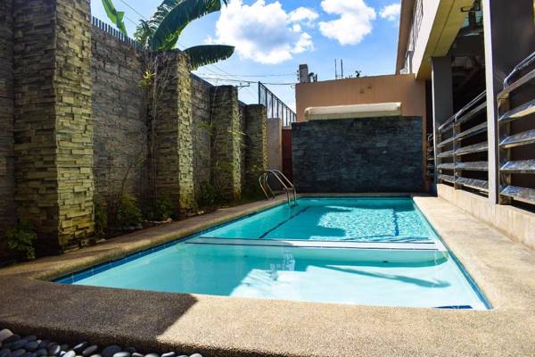 RedDoorz Plus @ Hernan Cortes Cebu