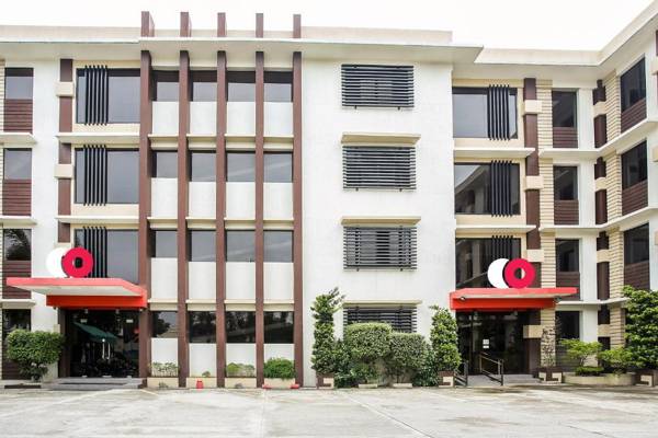 Capital O 786 Hotel T-ara