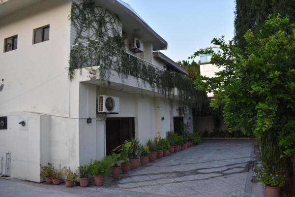 Elysium 99 Guest House