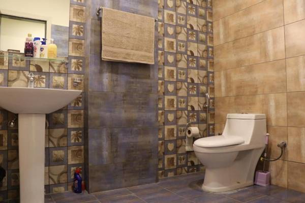 Luxurious Landing Apartments & Suites Bahria Town