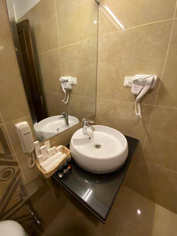 Grand Mongolia Hotel