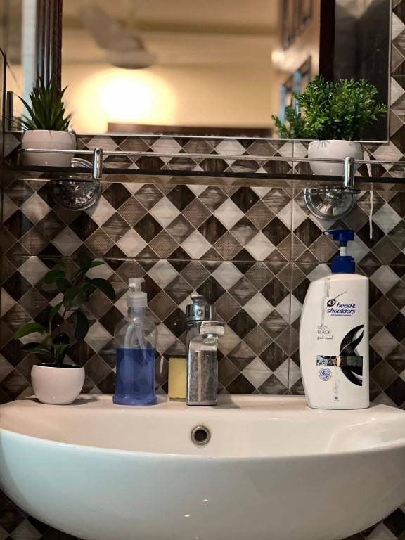 travelers den Two and three Bed apartments