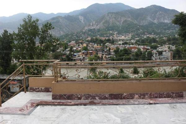 The Lodge Guest House Muzaffarabad