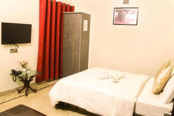 Luxury Living Rooms Near Agha Khan Millennium Nueplex