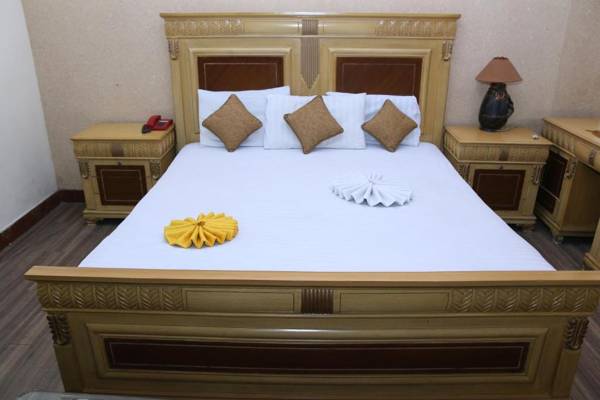 Step Inn Guest House Lahore