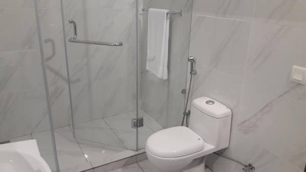 MaryLeena Hotel Gulberg