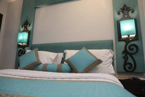 Shelton Hotel Lahore