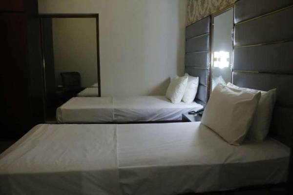 Red Fort Hotel Lahore