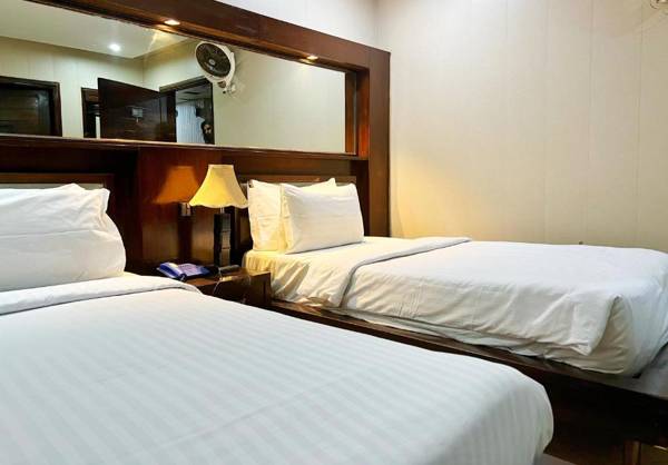 Bling Hotel International