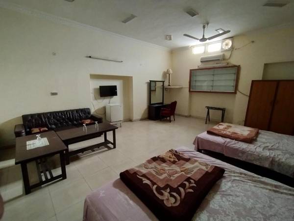 Hotel Ambassador Multan