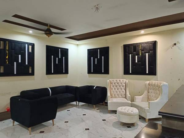 HOTEL DE SMART Multan