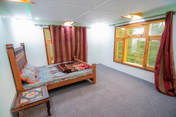 White Palace Resort & Camping Country Site Skardu