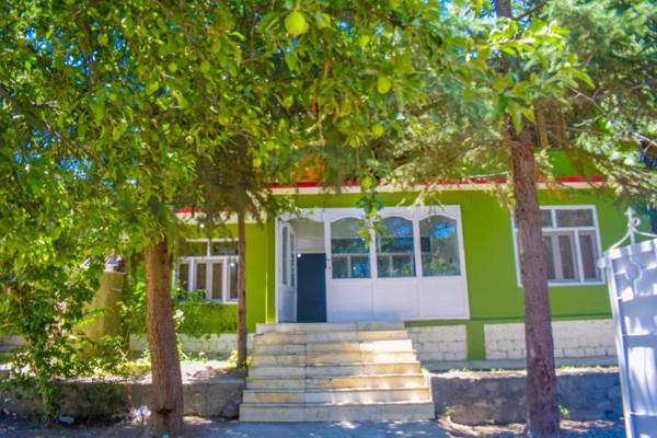 Mehman Sarai مہمان سرائے Skardu