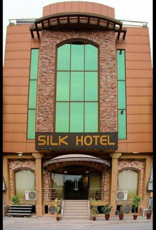 Silk Hotel Faisalabad