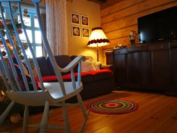 KAAJowka Ludowa Chata w Bieszczadach