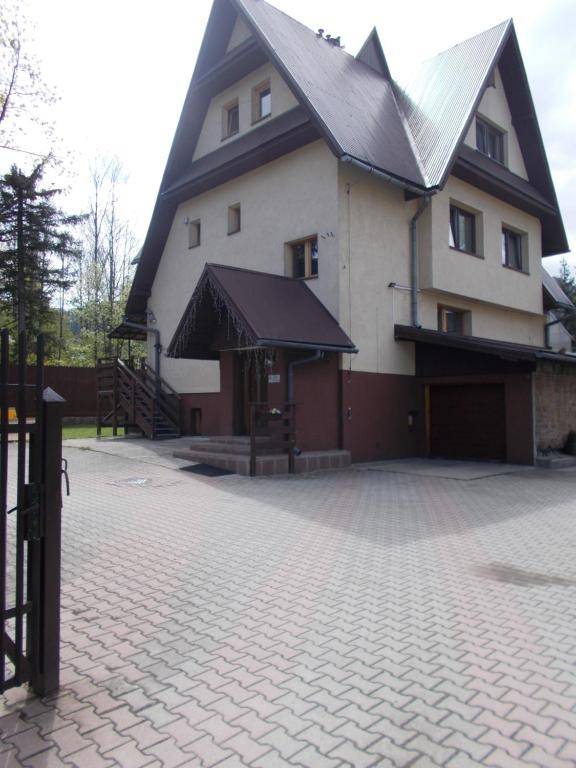 Pokoje Chałubińskiego 22c