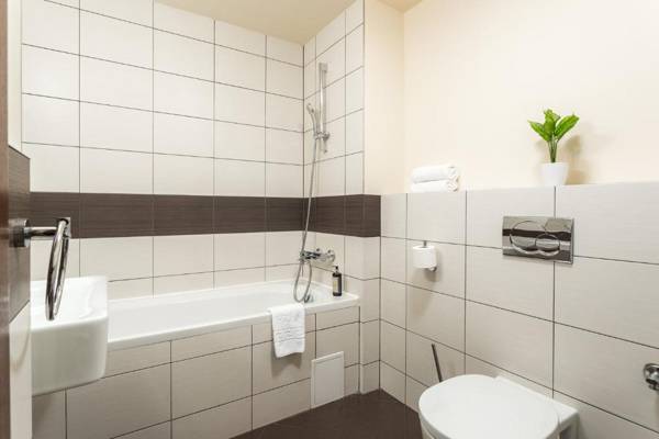 Rent like home - Szklane domy