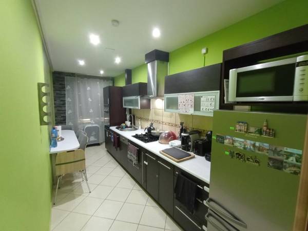 APARTAMENT VENGE -CAŁE MIESZKANIE 46m2 NA WYŁĄCZNOŚĆ - Z JEDNĄ SYPIALNIĄ I JEDNYM SYPIALNO-SALONEM -3 PIĘTRO BEZ WINDY- REALIZUJEMY BON TURYSTYCZNY - REZERWACJA BEZ KARTY KREDYTOWEJ-KLIMATYZACJA-2 ŁÓŻECZKA DZIECIĘCE-ŚNIADANIE 25zł