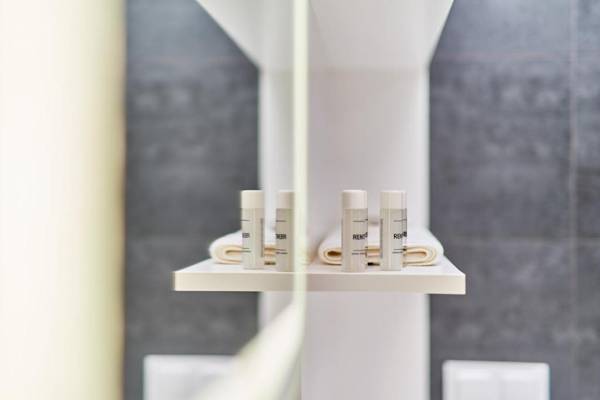 Apartments Wrocław Świstackiego by Renters