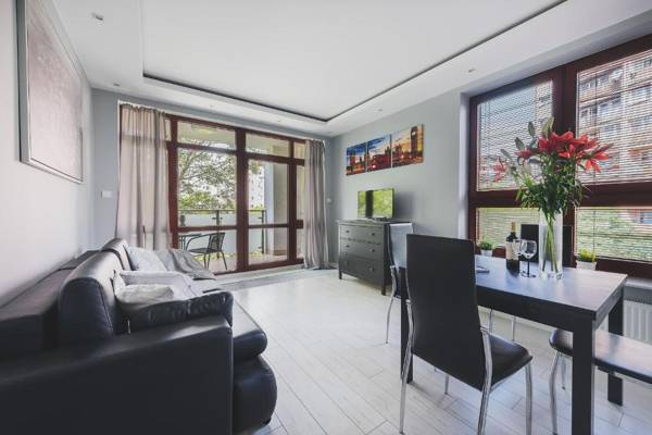 P&O Serviced Apartments FABRYCZNA