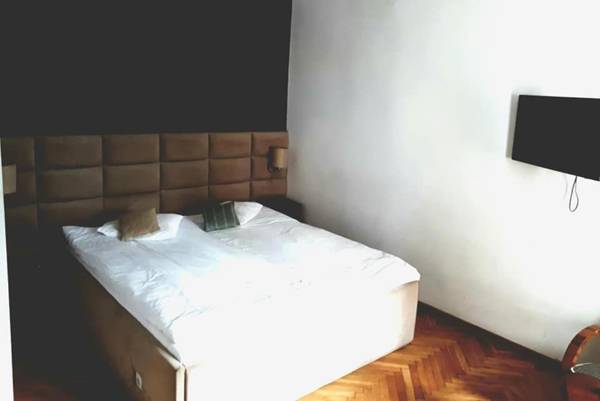 Hostel Chmielna 5 Rooms & Apartments