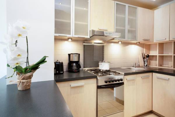 Apartments Warsaw Downtown Świętokrzyska by Renters