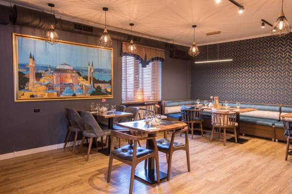 Lezzet Hotel & Turkish Restaurant