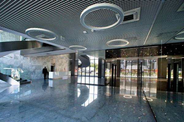 Prymasa Tysiaclecia - P&O Serviced Apartments