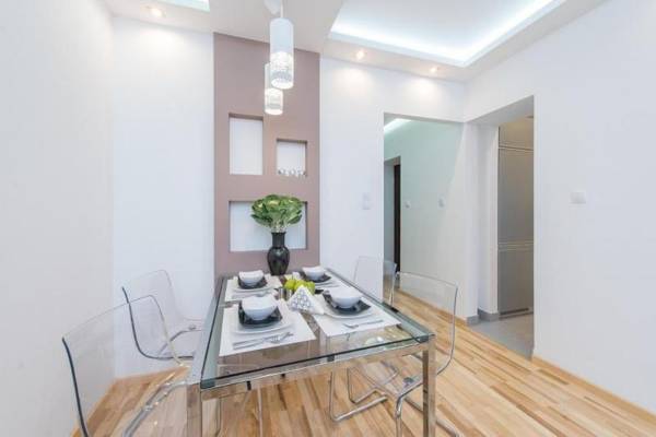 P&O Rynek Starego Miasta 2