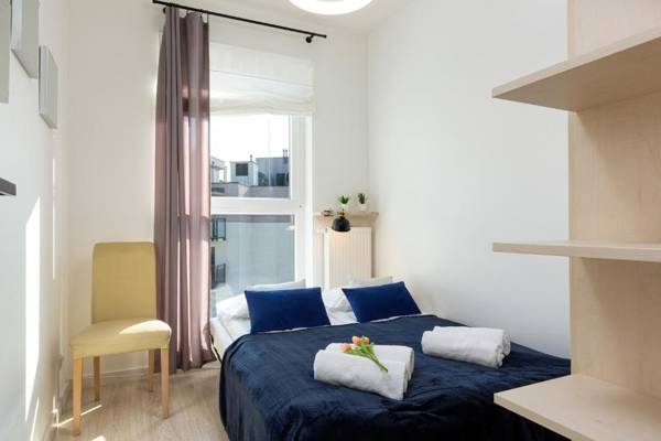 Metro Bielany Apartments by Renters