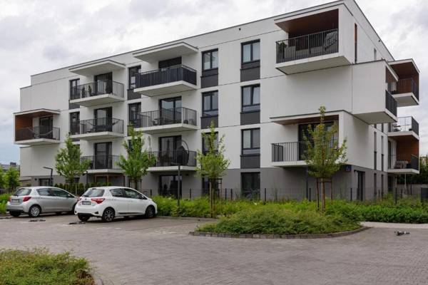 Bemowo Coopera Apartment Parking & Taras by Renters Prestige