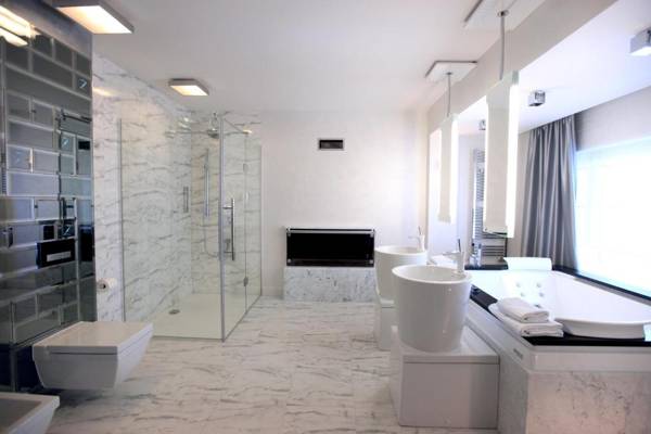 Hotel & Medi-Spa Biały Kamień