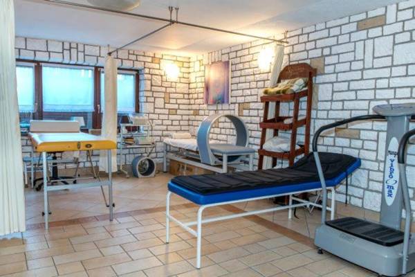 BLUE MARE Całoroczny Stylowy Dworek z Basenem przy Plaży Rewal