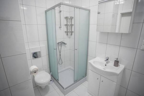 Poznan Rents - Apartamenty Mostowa Parking Free