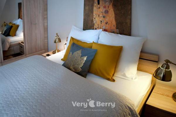 Very Berry - Orzeszkowej 16 - MTP Apartment parking check in 24h