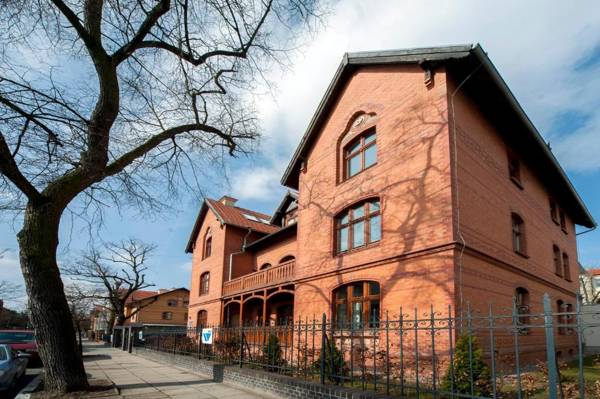 Very Berry - Orzeszkowej 16 - MTP Apartment parking check in 24h