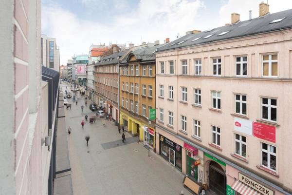 Family Apartments Poznan Downtown by Renters