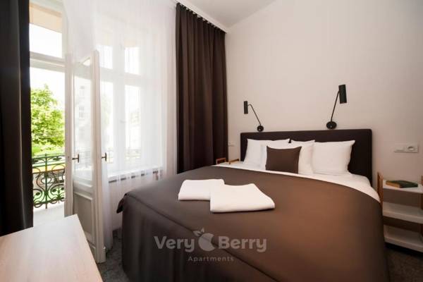 Very Berry - Glogowska 39-5 - Apartamenty Targowe self check in 24h