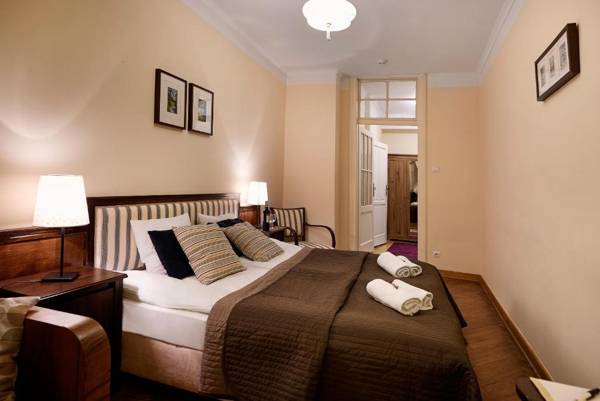 Gołębia 8 Residence