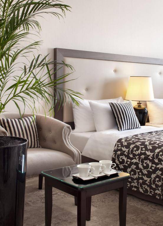 Metropolitan Boutique Hotel