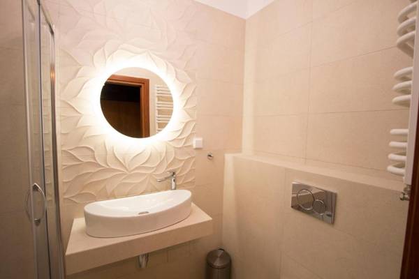 Rainbow Apartments 2