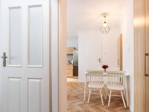 Apartments Old town Cracow Krasińskiego by Renters