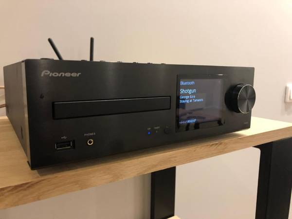 Jacuzzi Party & Event Space up to 40